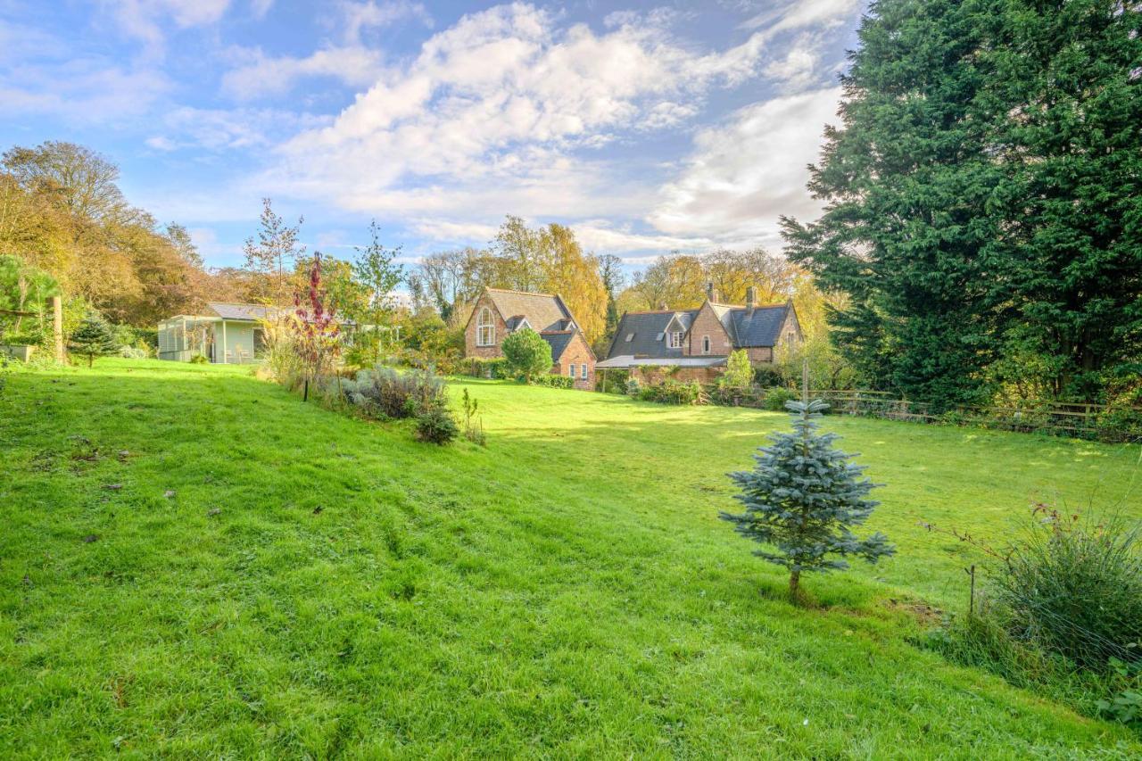 Country House With 7 Bedrooms And 3 Buildings Market Rasen Esterno foto