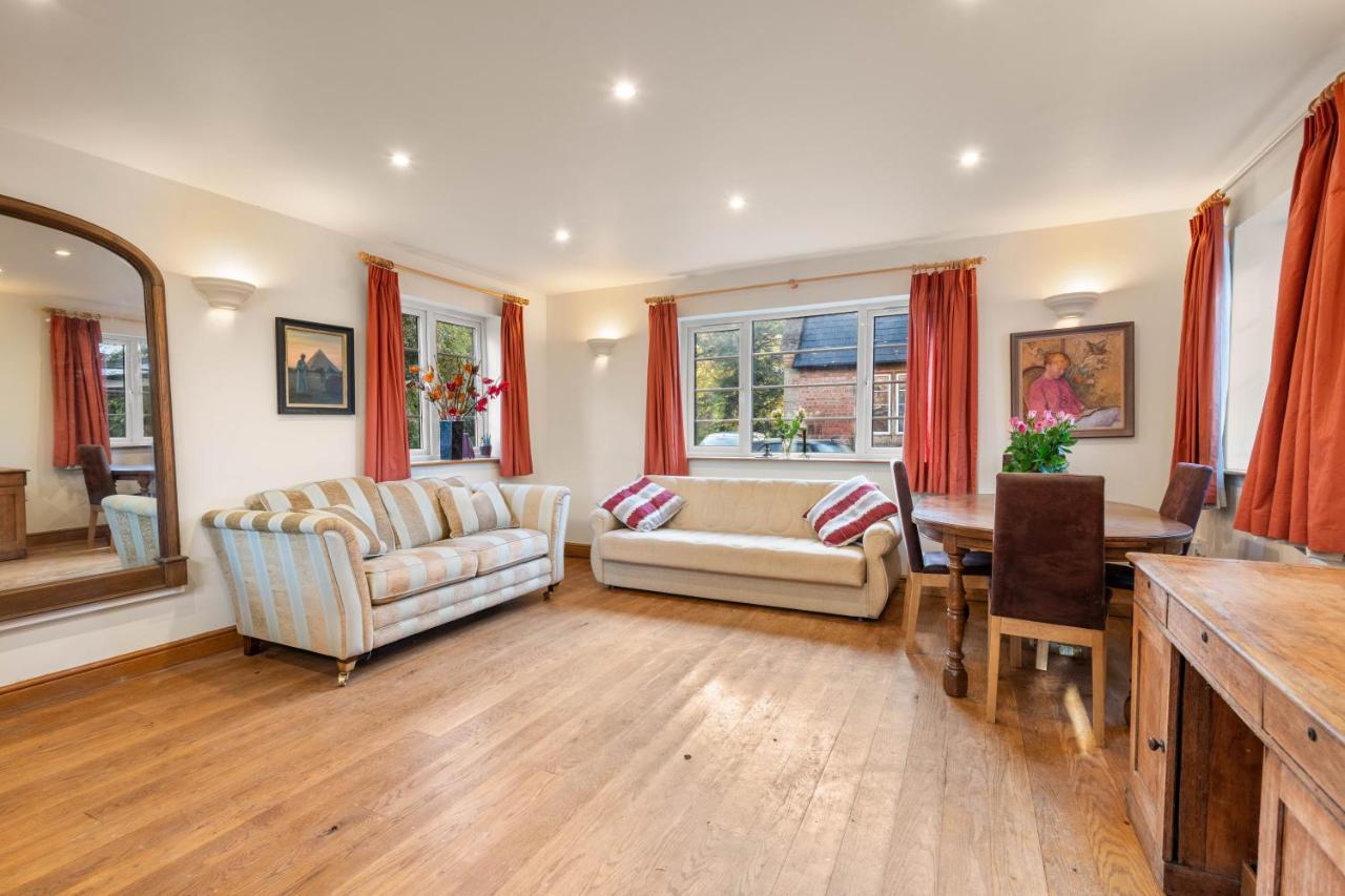 Country House With 7 Bedrooms And 3 Buildings Market Rasen Esterno foto