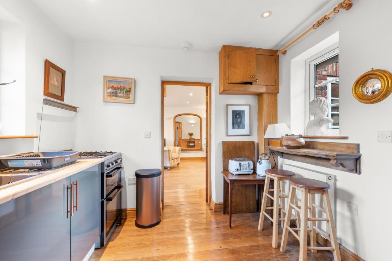 Country House With 7 Bedrooms And 3 Buildings Market Rasen Esterno foto