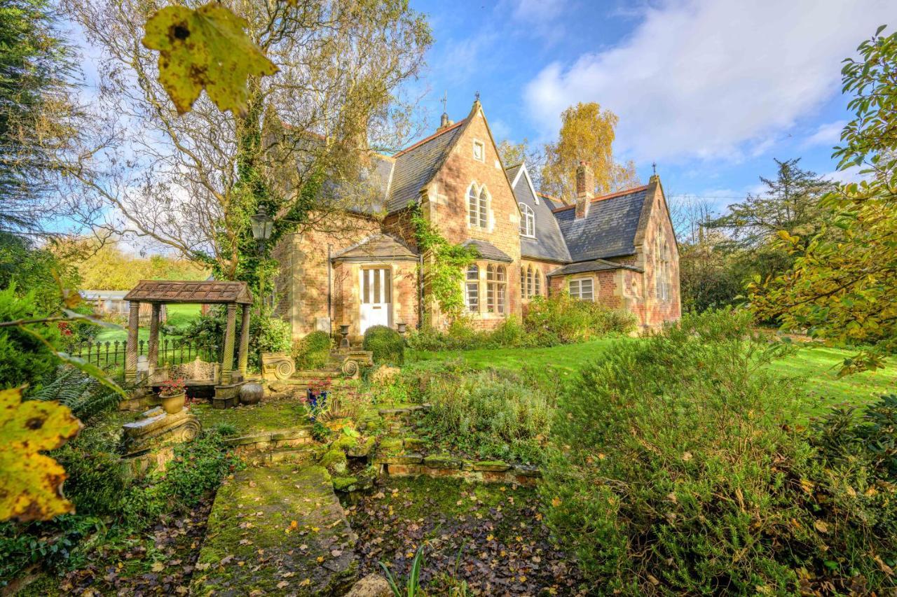 Country House With 7 Bedrooms And 3 Buildings Market Rasen Esterno foto