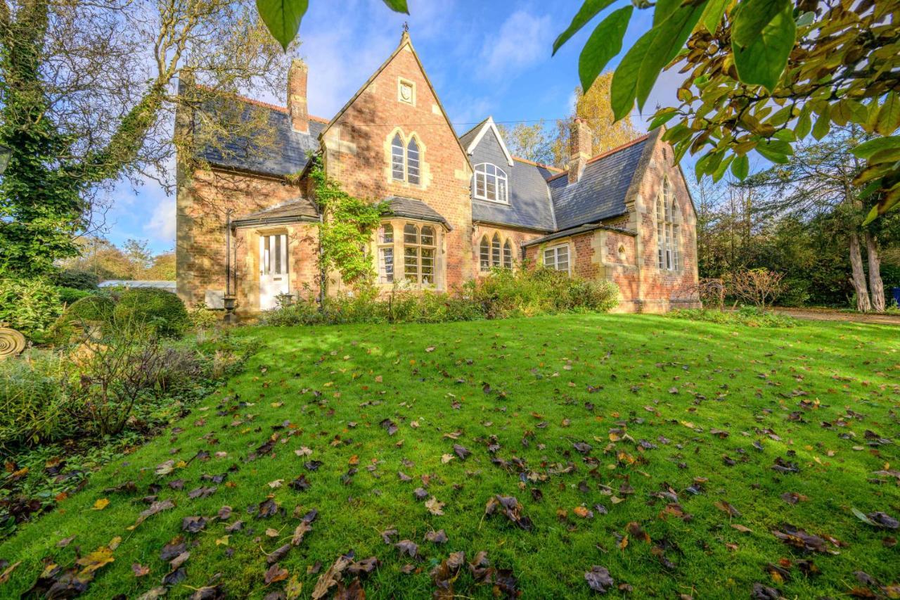 Country House With 7 Bedrooms And 3 Buildings Market Rasen Esterno foto