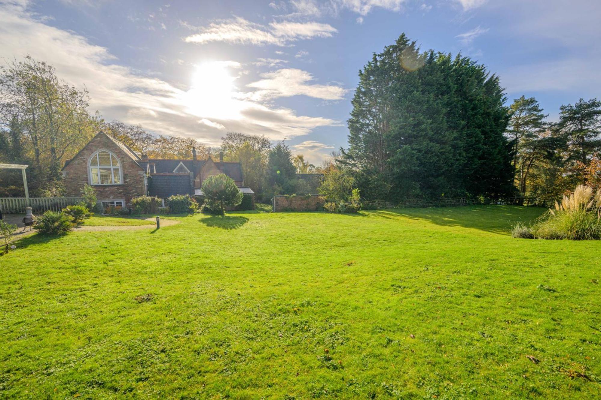 Country House With 7 Bedrooms And 3 Buildings Market Rasen Esterno foto