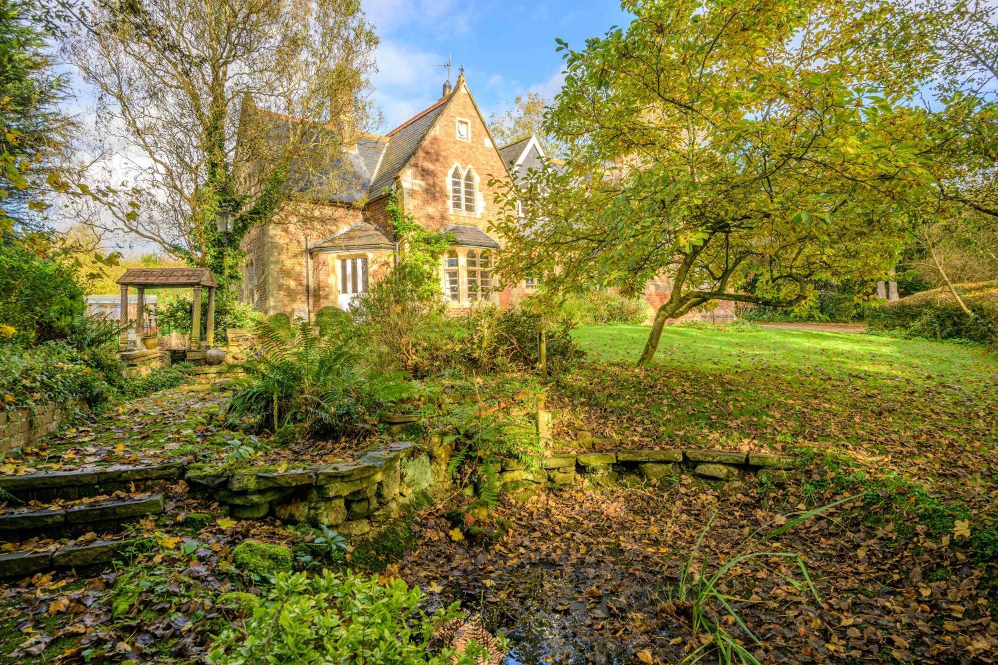 Country House With 7 Bedrooms And 3 Buildings Market Rasen Esterno foto